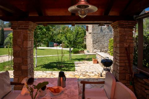 ISTRA, KANFANAR - Bellissima Casa in Pietra Istriana Autentica