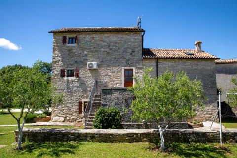 ISTRA, KANFANAR - Bellissima Casa in Pietra Istriana Autentica