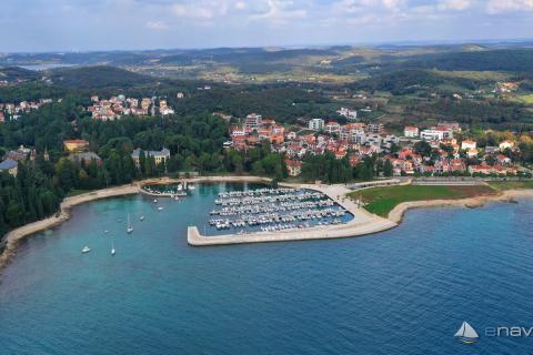 Земельный участок строительного назначения Rovinj, 1.637m2