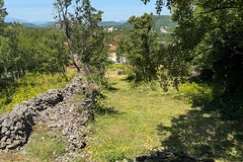 Земельный участок строительного назначения Hreljin, Bakar, 1.100m2