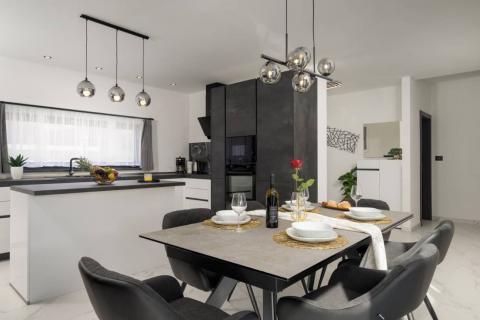 Istria, Žminj - Moderna casa a un piano con piscina, palestra e sauna