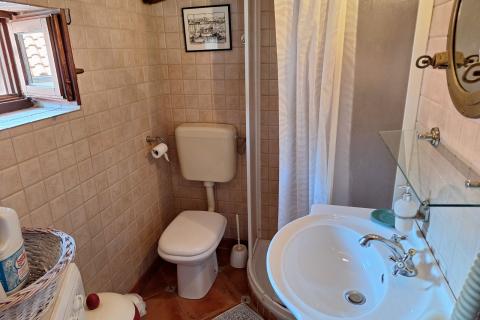 Baška - prekrasan stan 100m2, pogled, terase