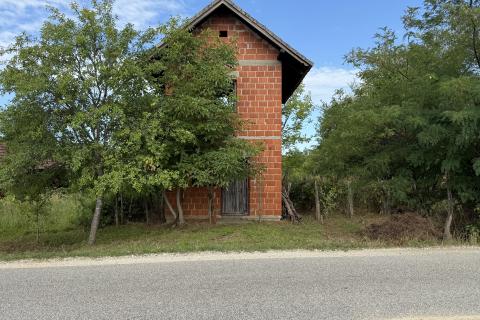 Vrbovec, Fuka - negrađevinsko zemljiše sa zidanom kućicom