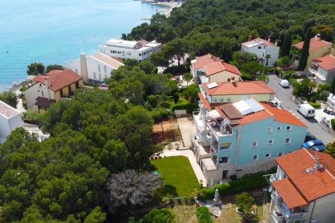 Istra,Rovinj,kuća u šumici do mora,parking,6 apartmana