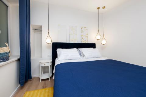 Istra, Rovinj -Renoviran stan u starogradskoj jezgri, 1. kat