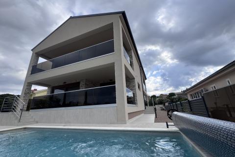 OTOK KRK,MALINSKA moderna villa u novogradnji