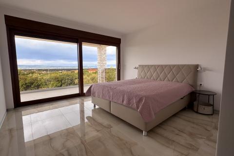 OTOK KRK,MALINSKA moderna villa u novogradnji