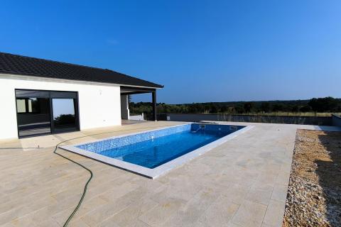 Istra – Marčana, Nova Hiša z Bazenom