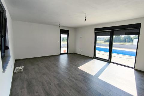 Istra – Marčana, Nova Hiša z Bazenom