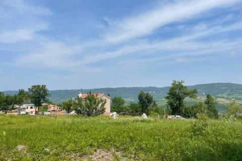 Istra, Vižinada - građevinsko zemljište veličine 2610 m2 sa pogledom