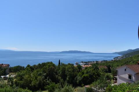 Stan za najam na Pobrima – panoramski pogled na Kvarner
