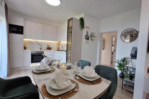 Stan za najam na Pobrima – panoramski pogled na Kvarner