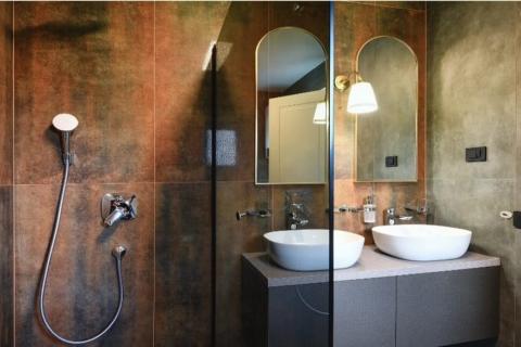 Istra - moderna vila s bazenom, 20 minuta od Pule