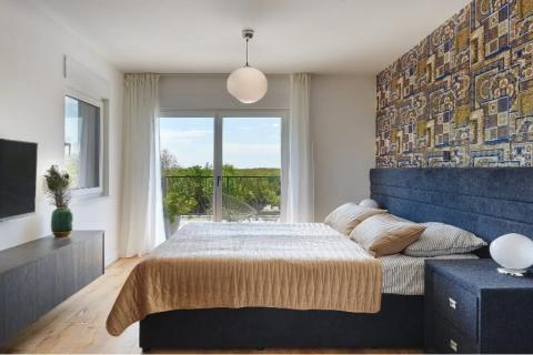 Istra - moderna vila s bazenom, 20 minuta od Pule