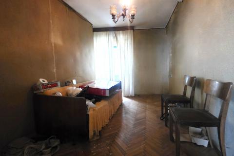 Istra,Buje-dvije kuće s dvorištem i pogledom na more