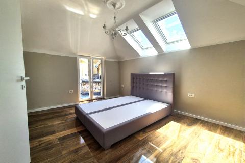 Condo/Apartment Opatija - Centar, Opatija, 53m2
