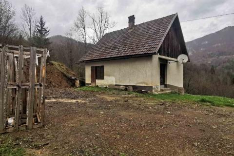 Дом Plešce, Čabar, 75m2