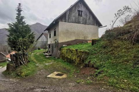 Дом Plešce, Čabar, 75m2