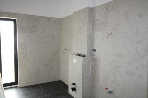 Istra, Baderna-kuća u visokoj roh-bau fazi 