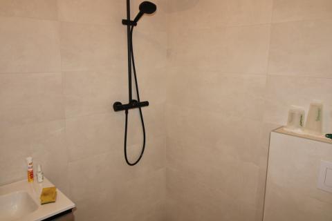 Istra, Baderna-kuća u visokoj roh-bau fazi 