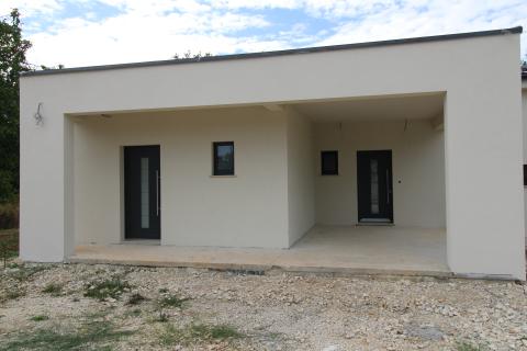 Istra, Baderna-kuća u visokoj roh-bau fazi 