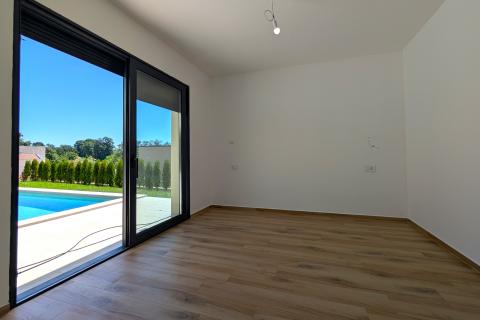 Istra, Žminj - suvremena vila s bazenom