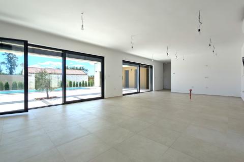 Istra, Žminj - suvremena vila s bazenom