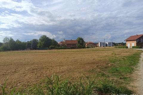 Земельный участок строительного назначения Stubičke Toplice, 1.300m2