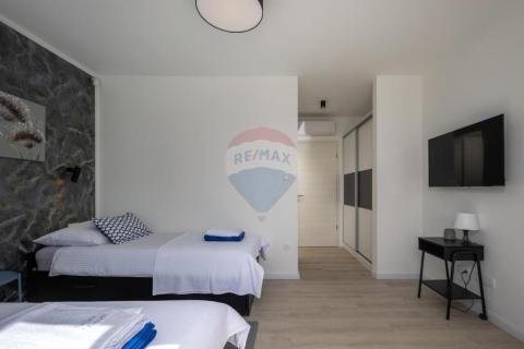 House Šmrika, Kraljevica, 250m2