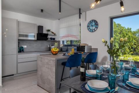 House Šmrika, Kraljevica, 250m2