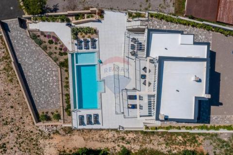 House Šmrika, Kraljevica, 250m2