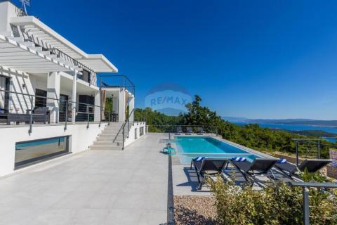 House Šmrika, Kraljevica, 250m2