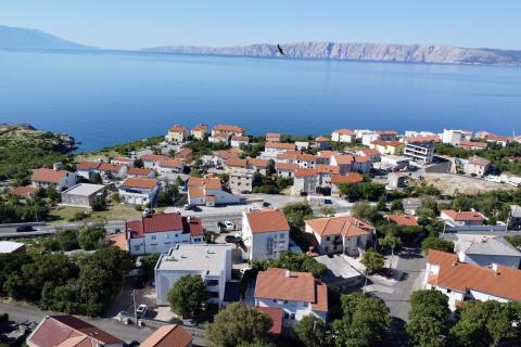 Novi Vinodolski, Povile – floor with 2 separate apartments