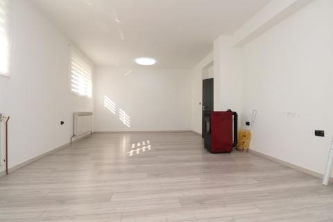 Bedrijfspand Blato, Novi Zagreb - Zapad, 71m2