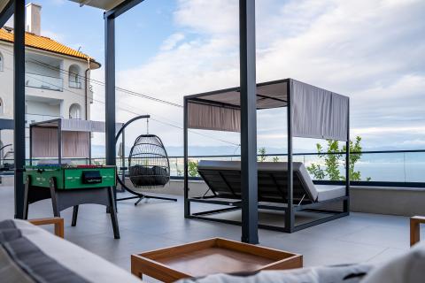 Lovran, okolica - dvosobni stan s terasom, pogled