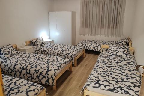 Velika Gorica, Buševec - kuća za radnike