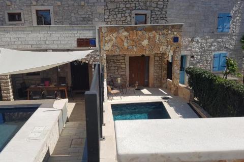 Poreč, okolica, kamena kuća za najam 