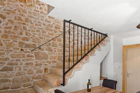 Poreč, okolica, lijepa kamena kuća za najam