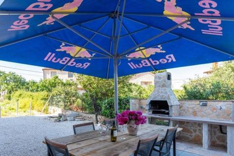 Poreč, okolica, lijepa kamena kuća za najam