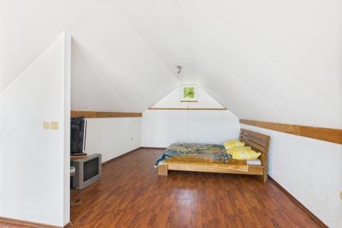 Crikvenica, Bribir - kuća u nizu sa garažom