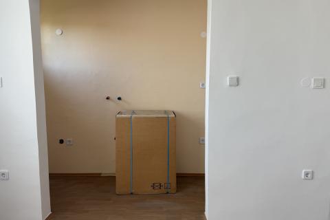 Petrinja, Centar - kuća s dva etažirana stana,6 soba, pomoćnom zgradom i garažom