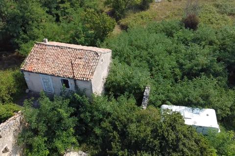 Istra , Poreč - Kamena kuća u okolici grada Poreča