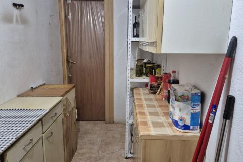 Istra, Karojba okolica samostojeća kuća sa dvorištem