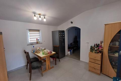 Istra, Šišan, kuća 