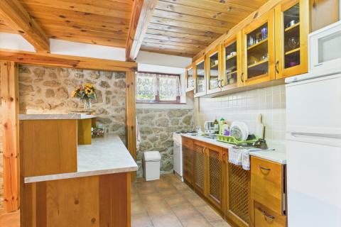 Crikvenica, Drivenik - apartmanska kuća za investiciju