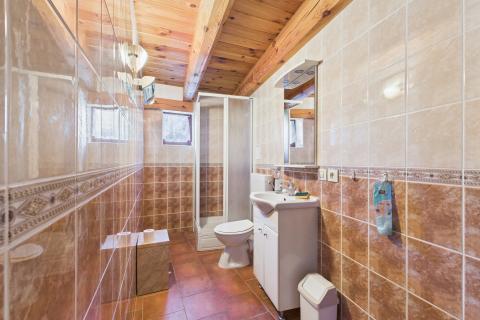 Crikvenica, Drivenik - apartmanska kuća za investiciju