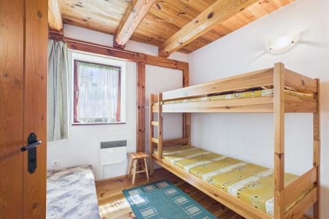 Crikvenica, Drivenik - apartmanska kuća za investiciju