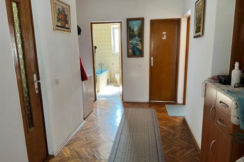 Hiša Centar, Velika Gorica, 470m2