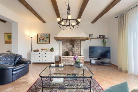 Istra, Svetvinčenat - predivna vila sa bazenom