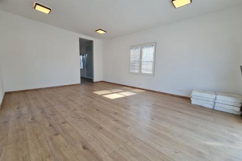 Velika Gorica – hala, 1100m2